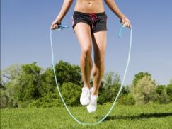 Programme de corde à sauter pour perdre 100 calories en 10 min