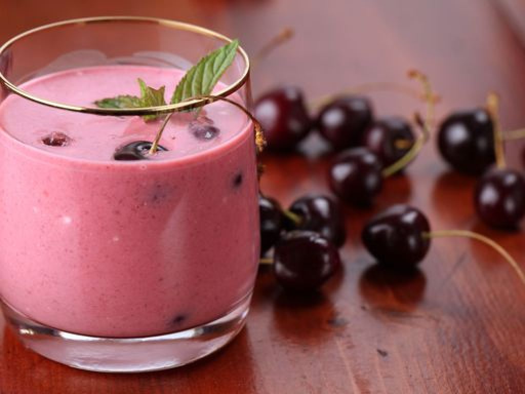 Smoothie aux fruits et yaourt