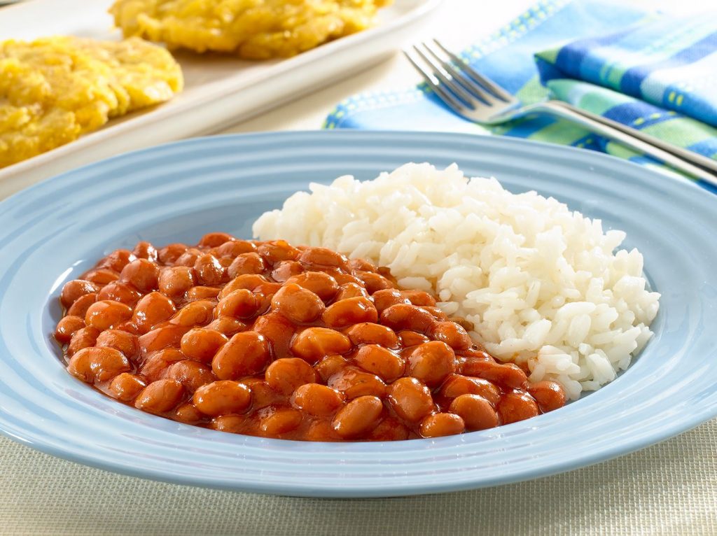 Protéines-Végétales-dans-Riz-et-haricot